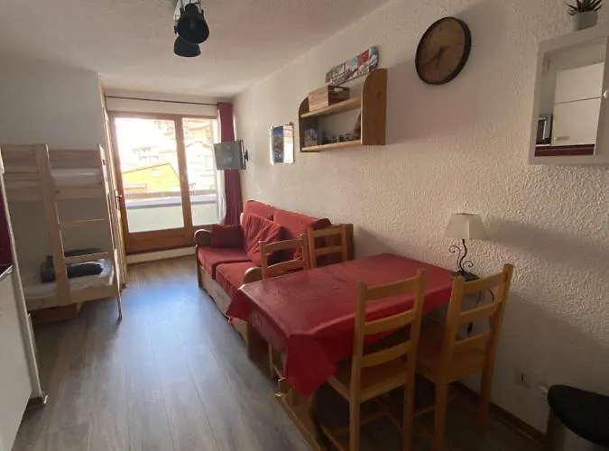 Charmant T2 Montagne En Etage Eleve.